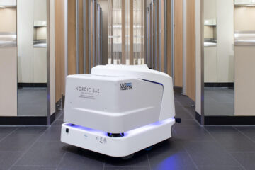 Heathrow cleaning robot