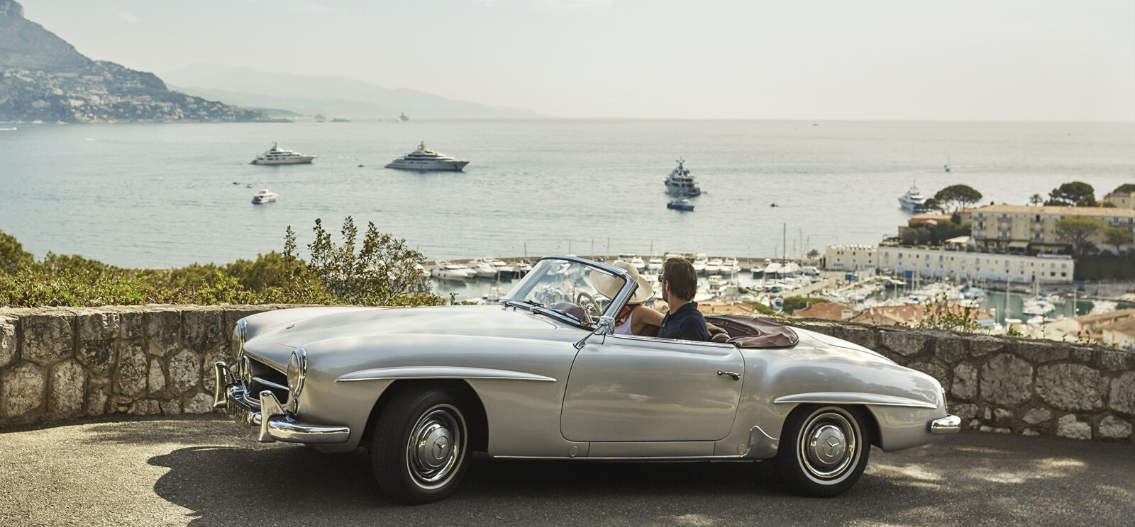 Four Seasons road trip in 1958 Mercedes