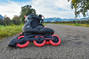 Roller blade