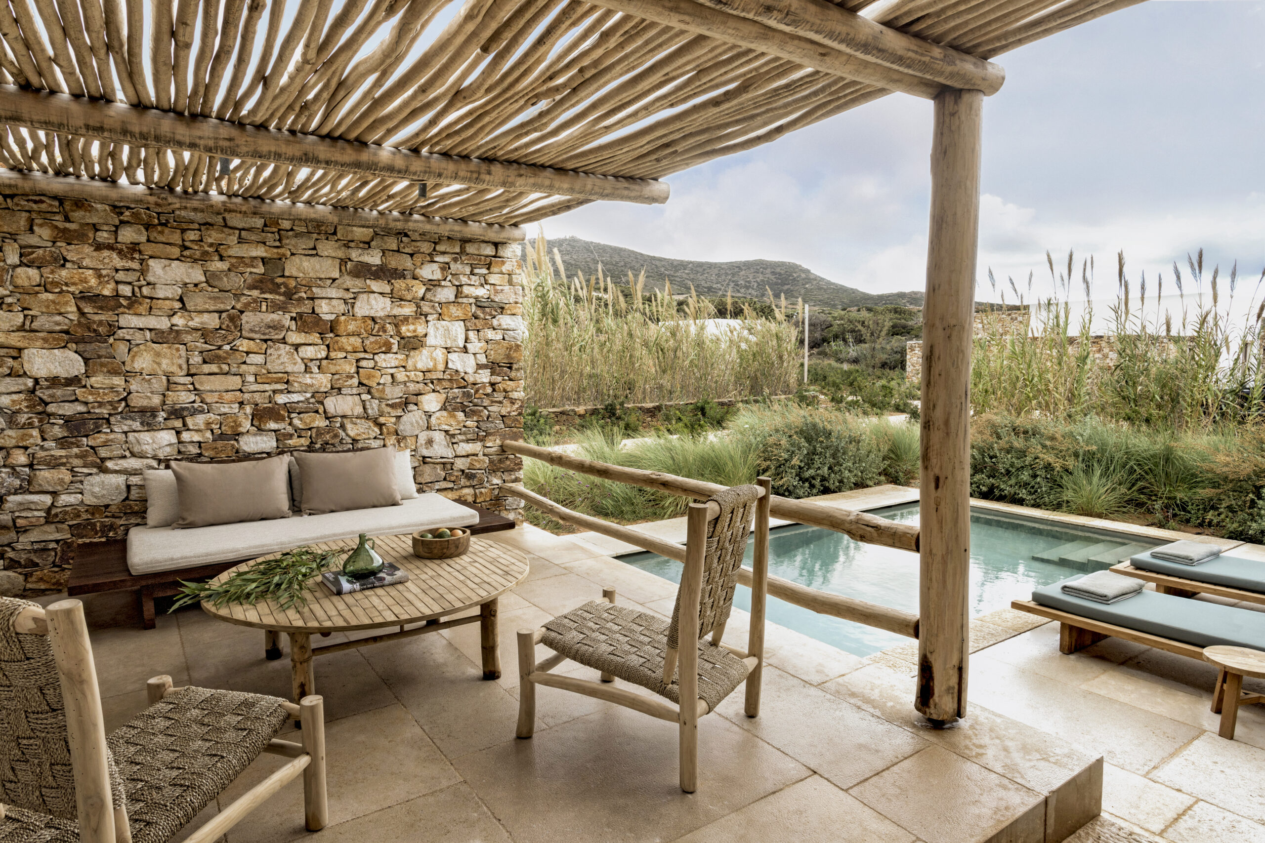 The Rooster ©Yannis Rizomarkos