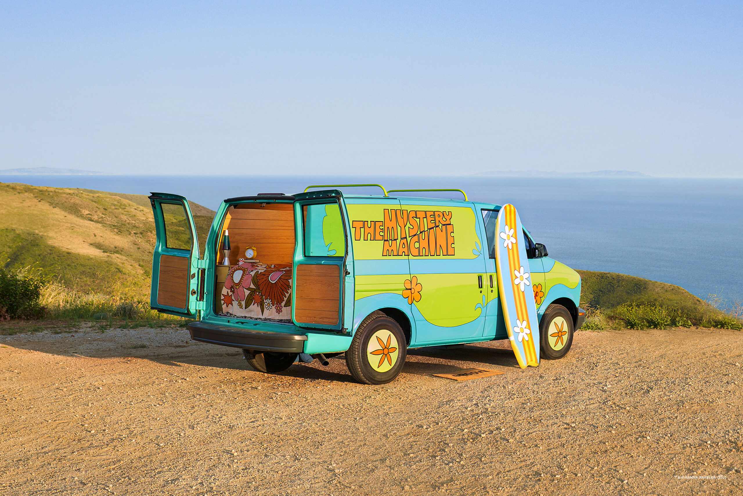Scooby Doo Mystery Machine Airbnb © Hogwash Studios